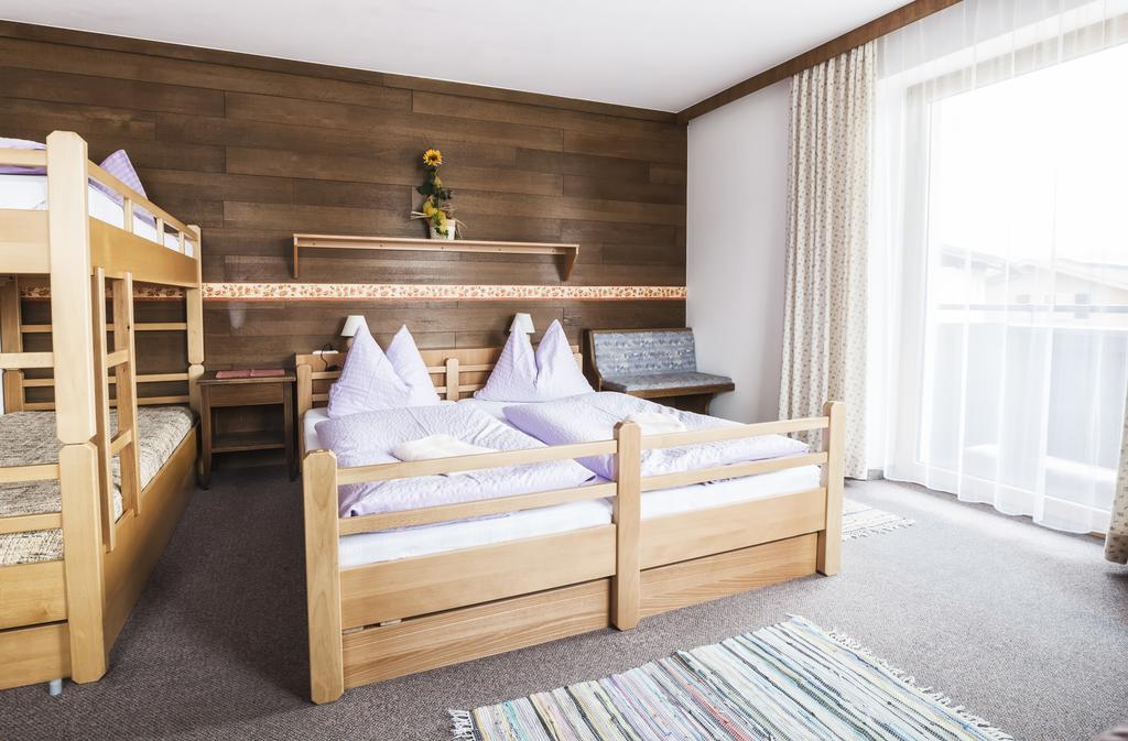 Naturpension Muehlhof Neukirchen am Großvenediger 客房 照片